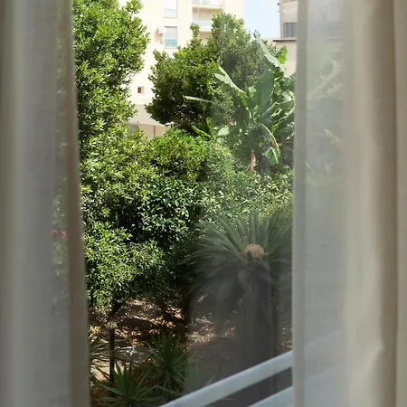 Calida Cefalù